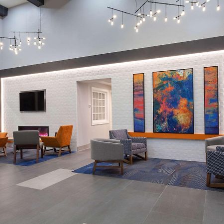 Hotel La Quinta By Wyndham Ft. Myers - Sanibel Gateway Fort Myers Exterior foto