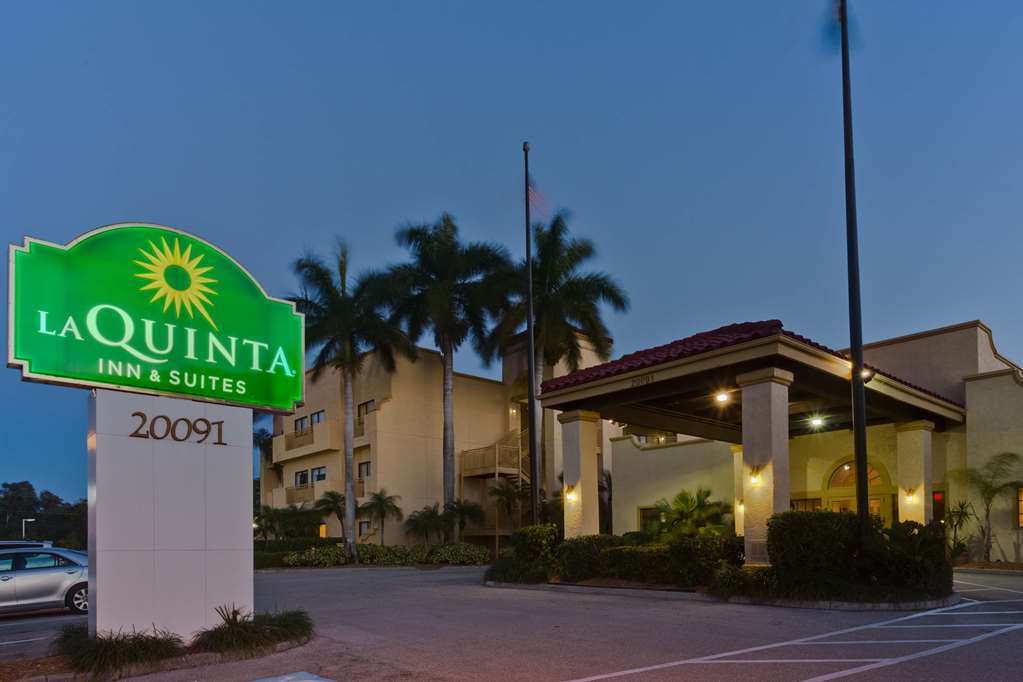 Hotel La Quinta By Wyndham Ft. Myers - Sanibel Gateway Fort Myers Exterior foto