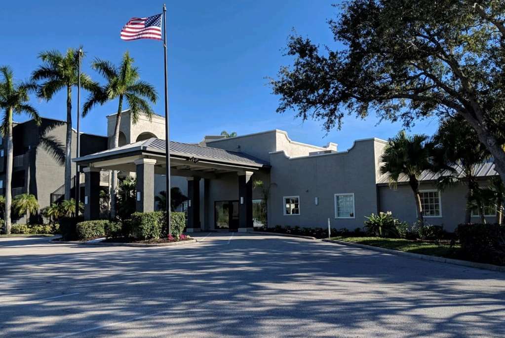 Hotel La Quinta By Wyndham Ft. Myers - Sanibel Gateway Fort Myers Exterior foto